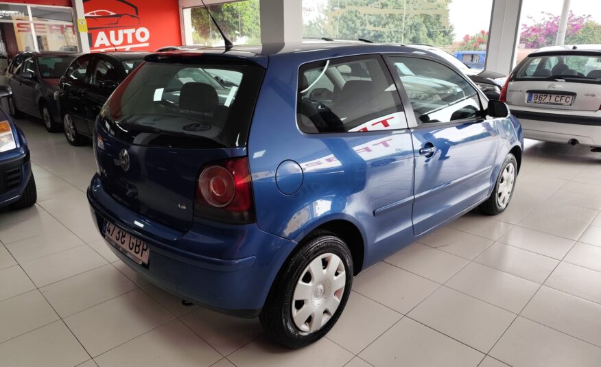 VOLKSWAGEN Polo 1.4