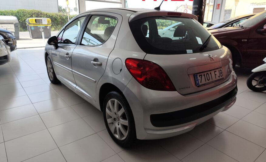 PEUGEOT 207 1.6 XT PACK