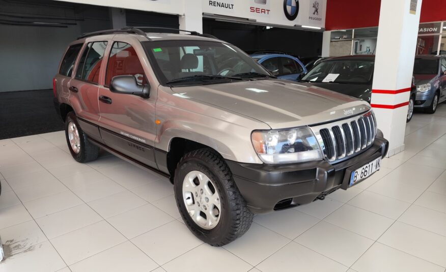 Jeep Gran Cherokee 4.0 LAREDO