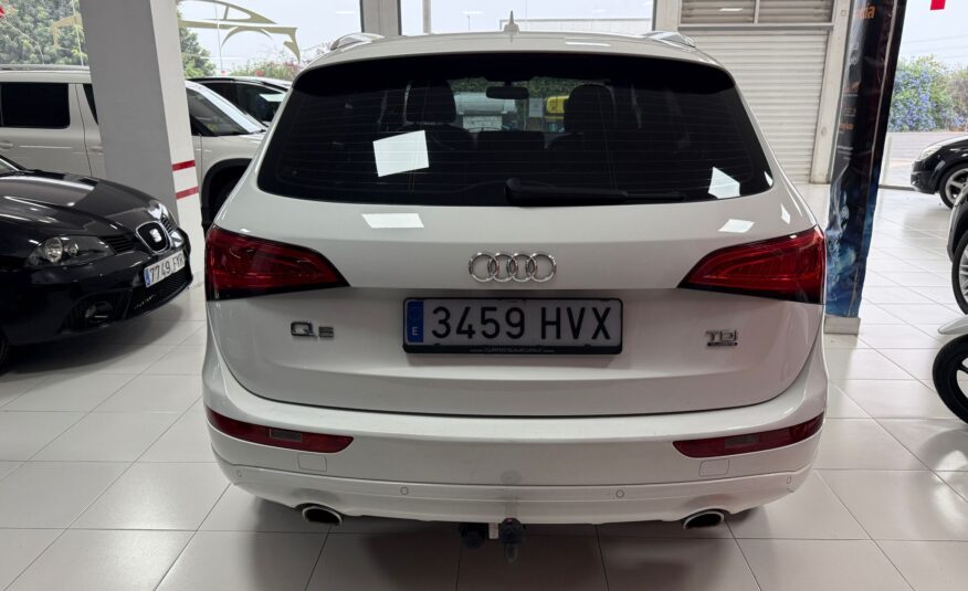 AUDI Q5 3.0 S LINE