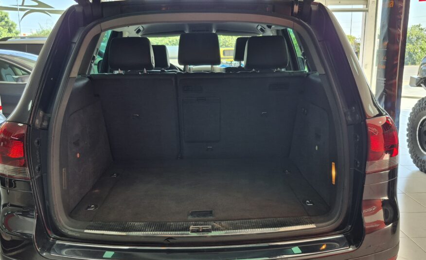 VOLKSWAGEN TOUREG 3.2 V6