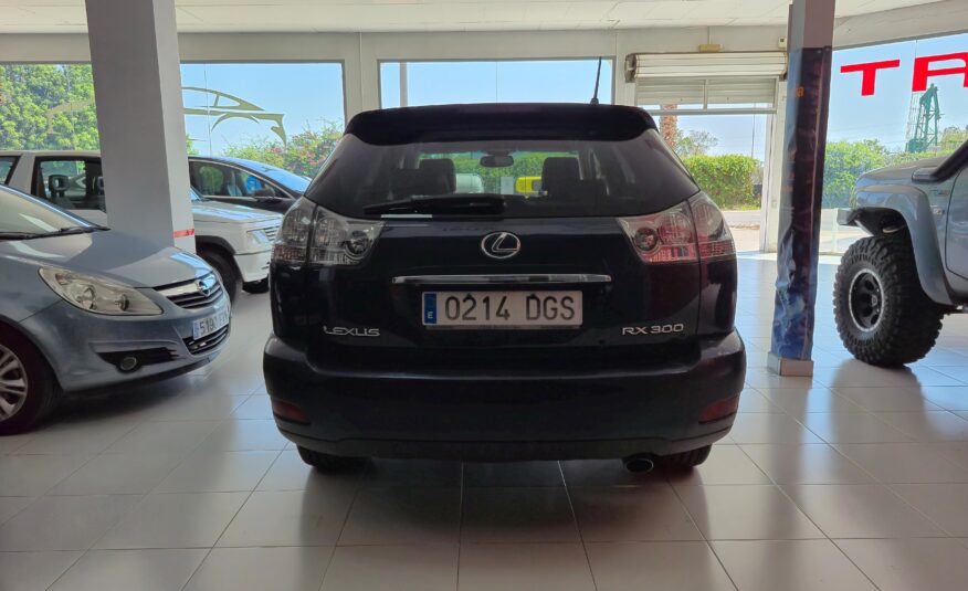 LEXUS EX300 3.0
