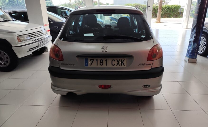 PEUGEOT 206 1.4 HDI