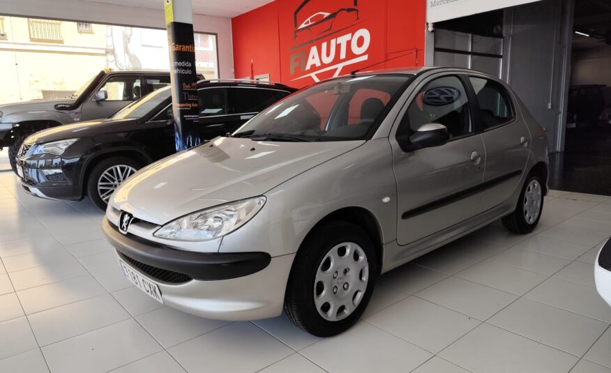 PEUGEOT 206 1.4 HDI