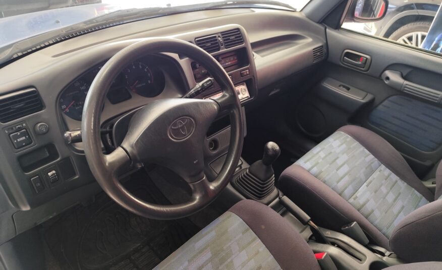 TOYOTA RAV4 2.0