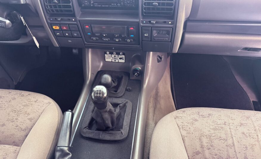 LAND-ROVER DISCOVERY 2.5 TD5 S