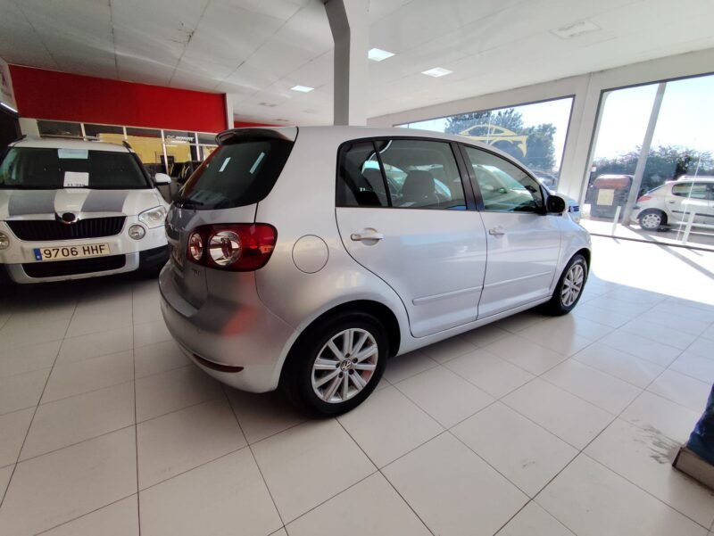 VOLKSWAGEN GOLF PLUS 1.6 TDI ADVANCE