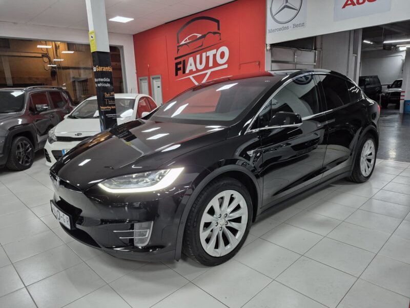 TESLA Model X 100D