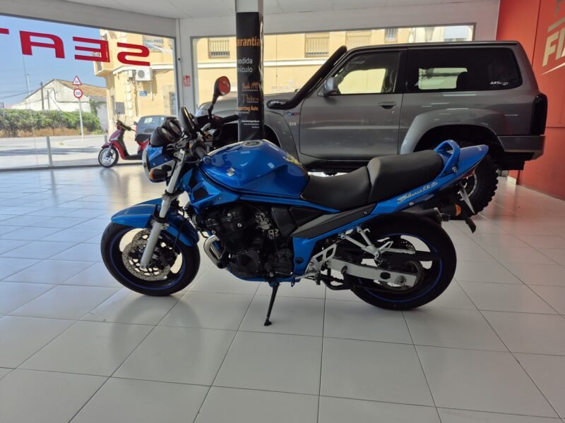 SUZUKI BANDIT 656CC