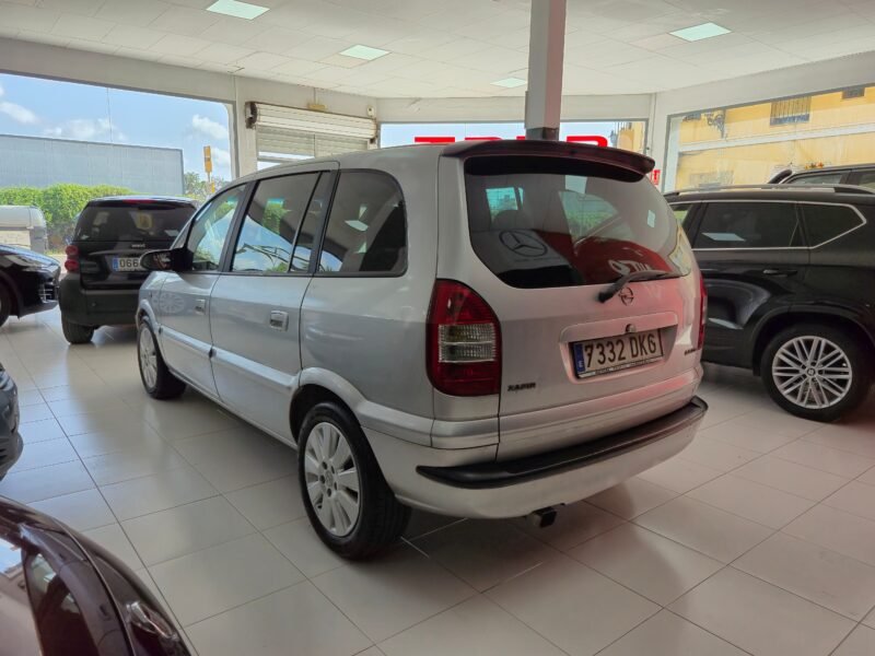 OPEL Zafira 2.2 DTI