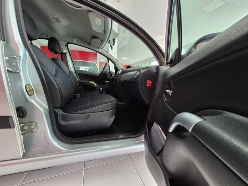 CITROEN C3 1.4 EXCLUSIVE