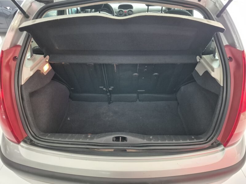 CITROEN C3 1.4 EXCLUSIVE