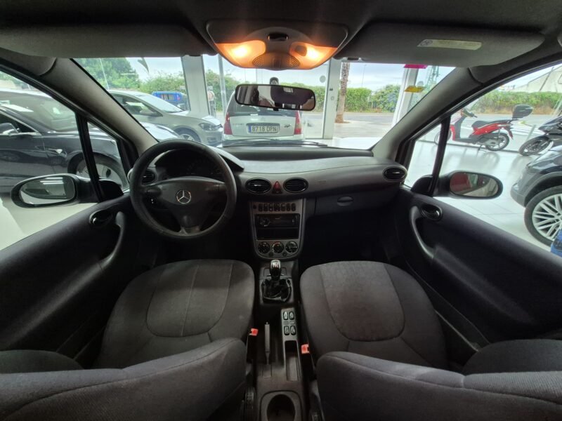 MERCEDES-BENZ Clase A 140