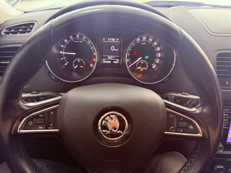 SKODA YETI 2.0 4X4 DSG