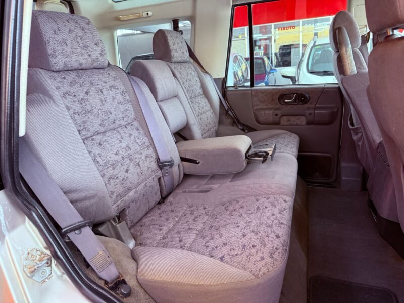 LAND-ROVER DISCOVERY 2.5 TD5 S