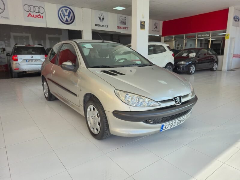 PEUGEOT 206 1.4
