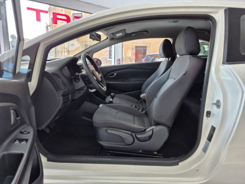 KIA RIO 1.2