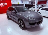 PORSCHE Cayenne 3.0