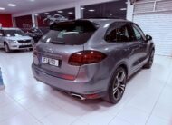 PORSCHE Cayenne 3.0