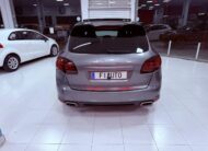 PORSCHE Cayenne 3.0