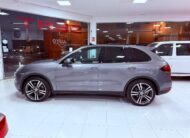 PORSCHE Cayenne 3.0