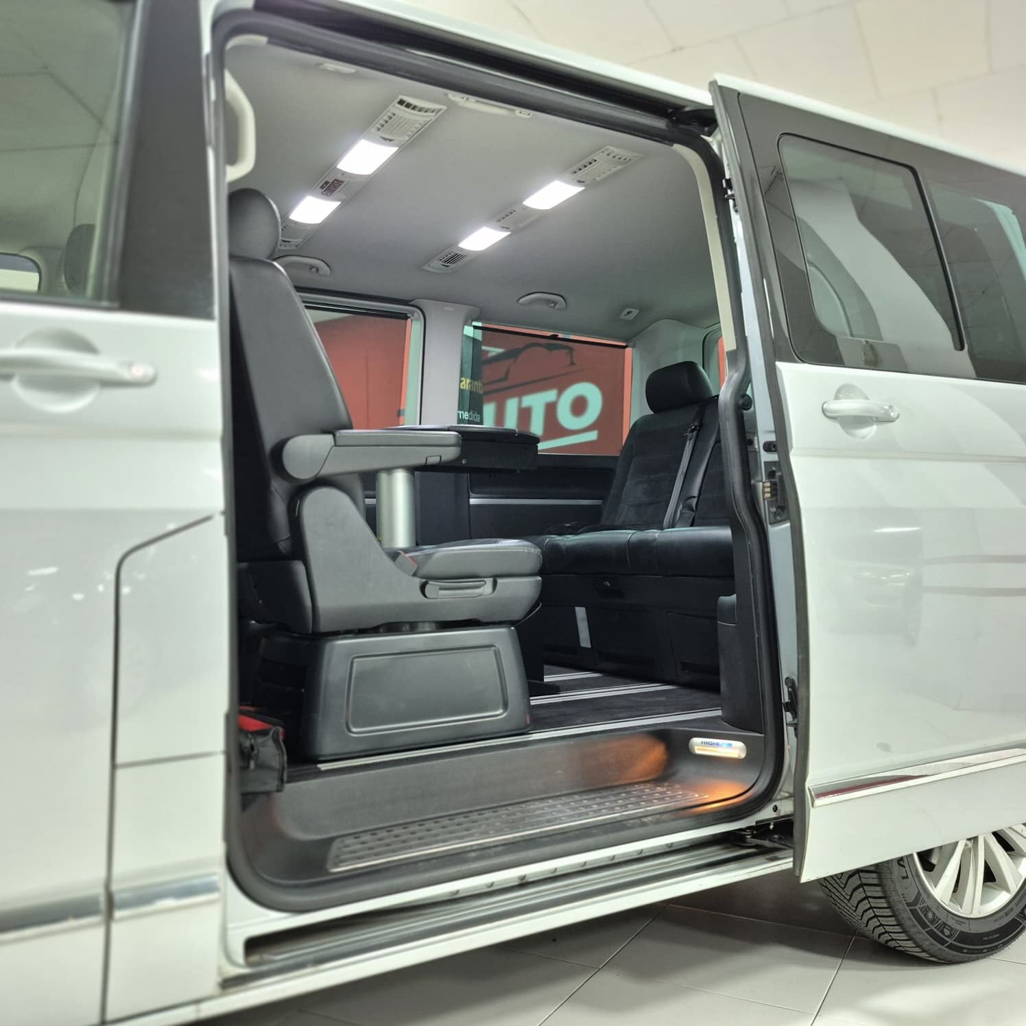 VOLKSWAGEN 2.0 TDI T6