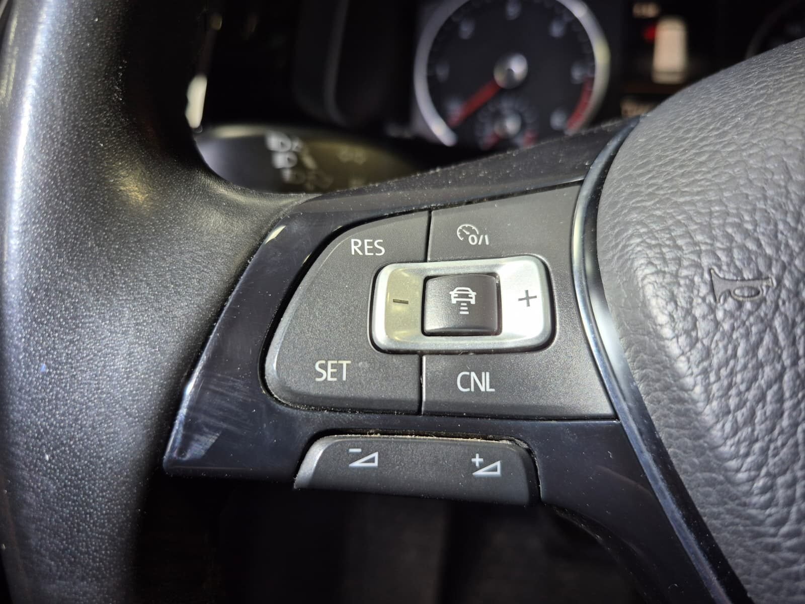 VOLKSWAGEN 2.0 TDI T6