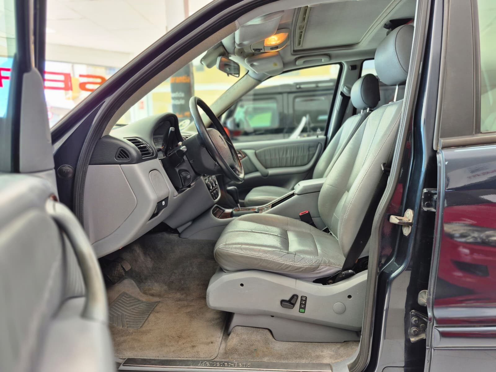 MERCEDES-BENZ ML 3.2 