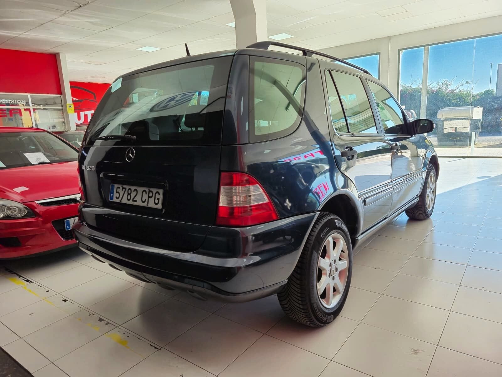 MERCEDES-BENZ ML 3.2 