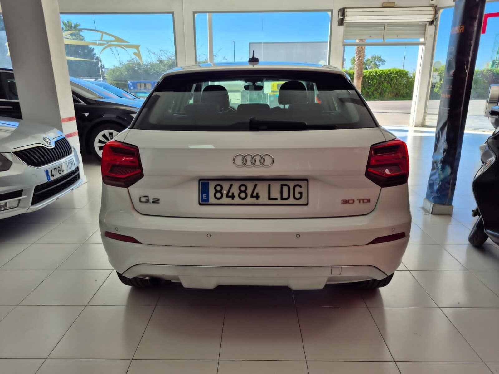AUDI Q2 30 TDI 116 BLAK Line edition 
