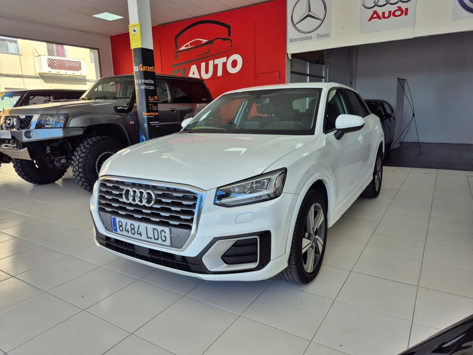 AUDI Q2 30 TDI 116 BLAK Line edition 