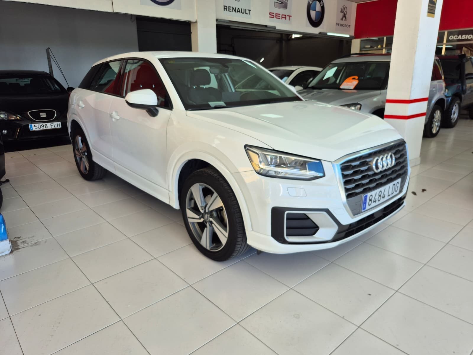 AUDI Q2 30 TDI 116 BLAK Line edition 
