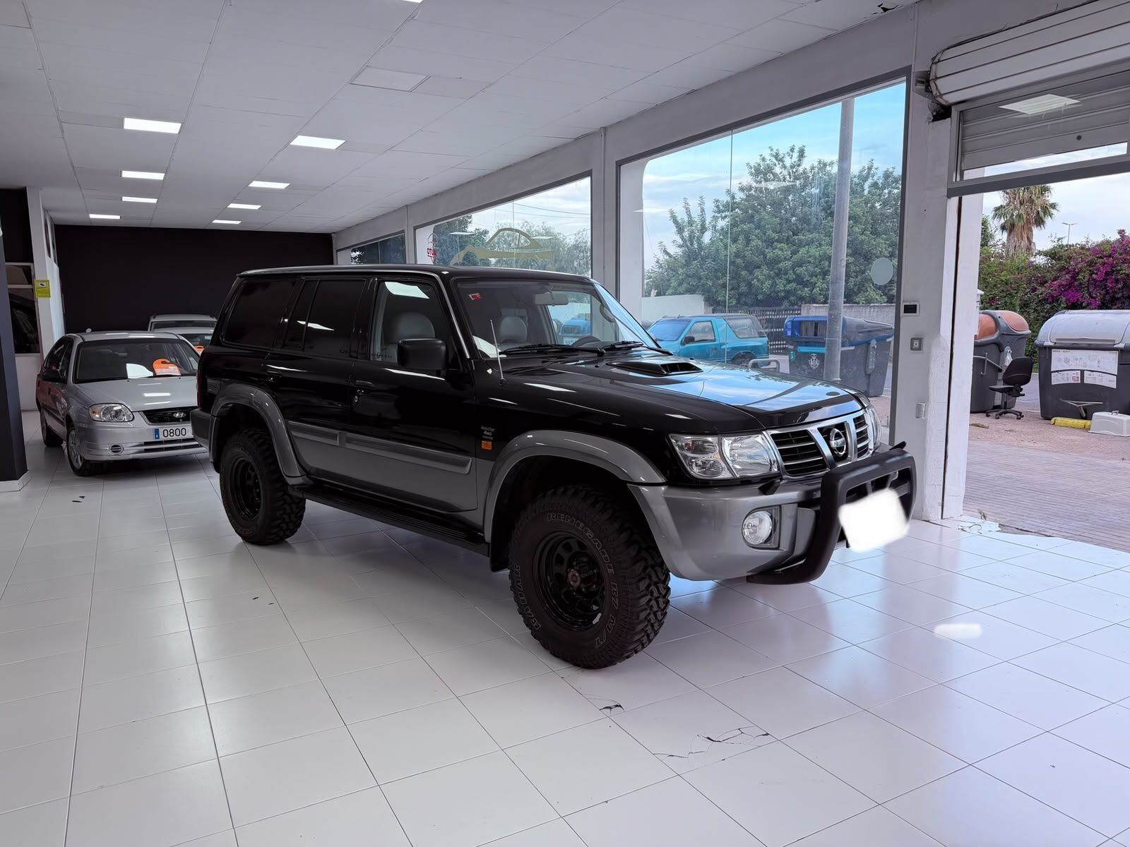 NISSAN 3.0 DI 158 luxury