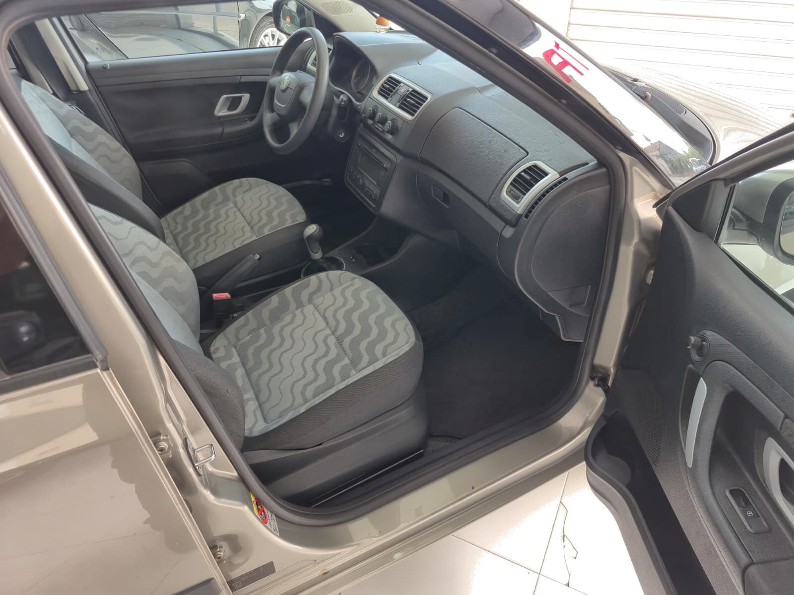 SKODA fabia gasolina 1.2
